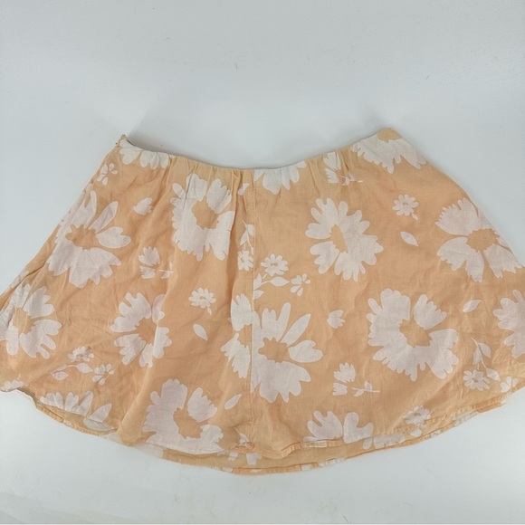 American Eagle Floral High Waisted Elastic Waist Mini Skirt - Picture 4 of 5